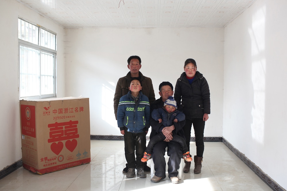 70-year-old man rents a house near the town primary school, 20 km from home, to accompany two grandsons. His son and daughter in law work in Xinjiang and arrived at home before the Spring Festival. 